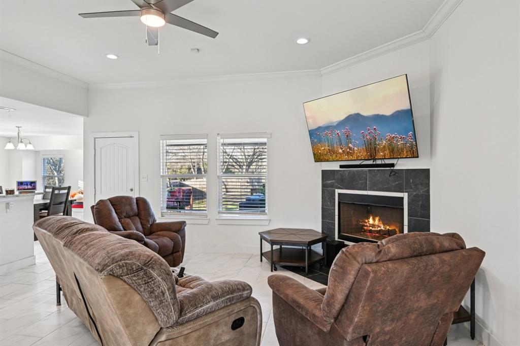 7137 John T White Road Fort Worth, TX 76120 - Photo 9 of 29