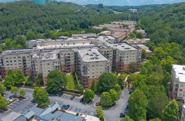 $520,000 | 200 River Vista Drive, Unit 221, Atlanta, GA 30339