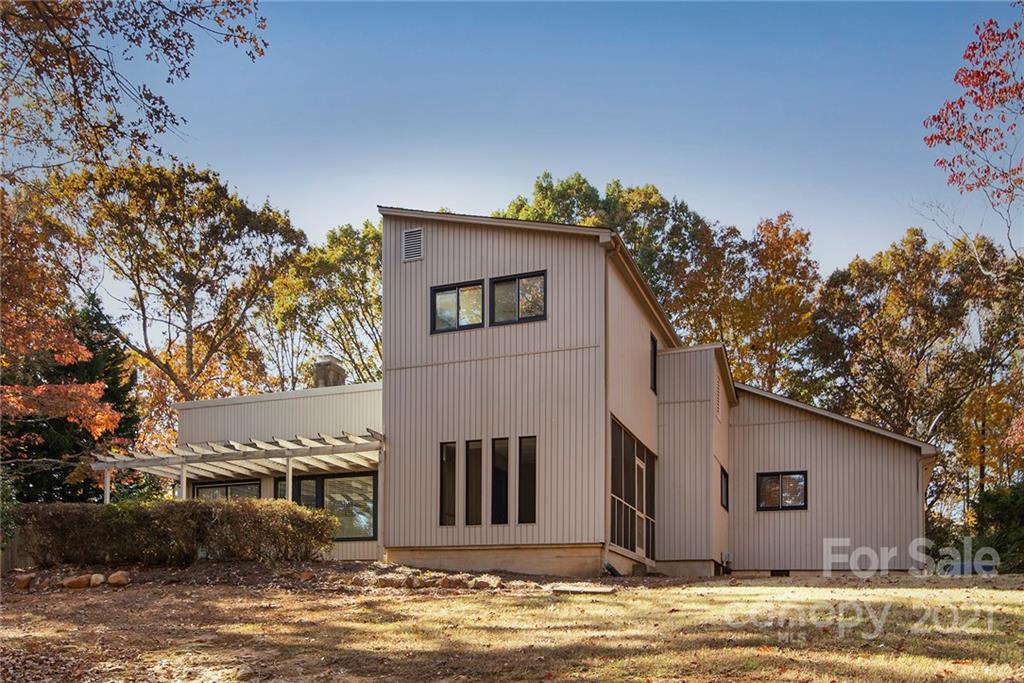 145 Lillie Road Stanley, NC 28164 - Photo 1 of 26 Gallery Image 1