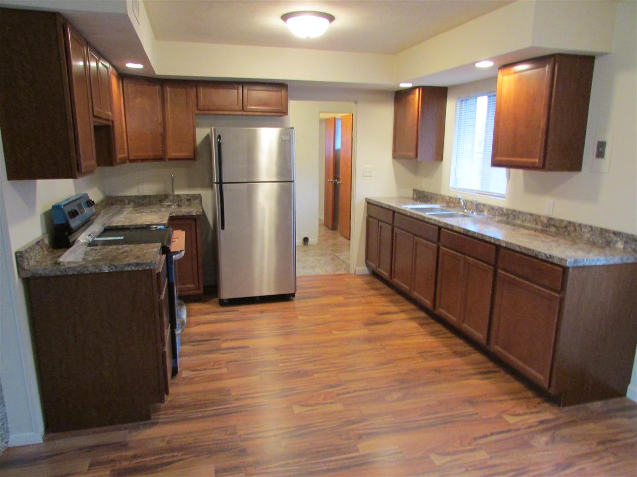 2730 Grape Road Mishawaka, IN 46545 - Photo 8 of 13 Gallery Image 8
