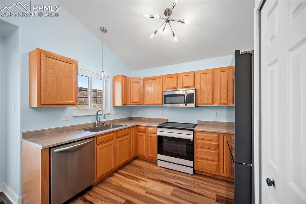 4923 Brant Road Colorado Springs, CO 80911 - Photo 5 of 25