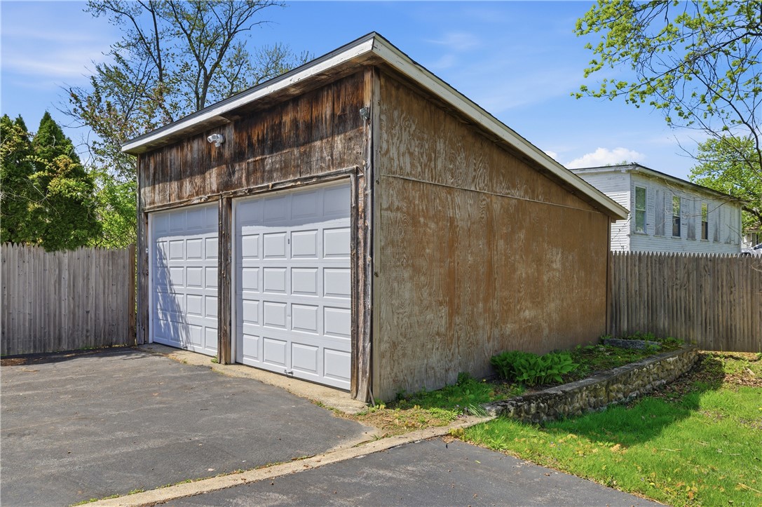 447 Winter Street Woonsocket, RI 02895 - Photo 40 of 43