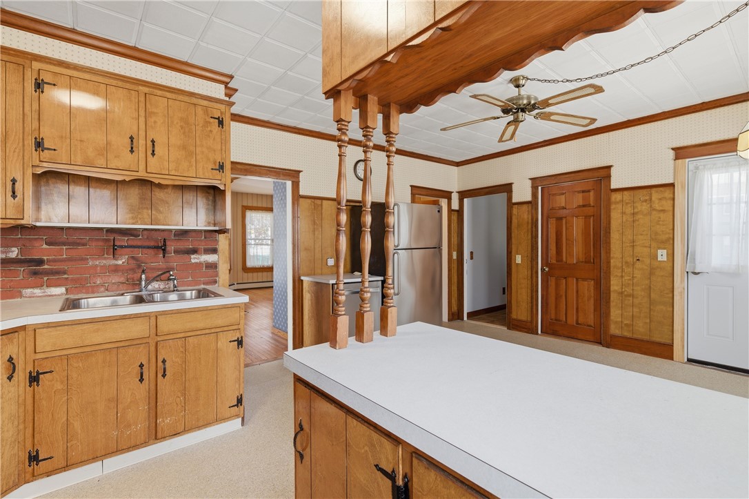 447 Winter Street Woonsocket, RI 02895 - Photo 5 of 43