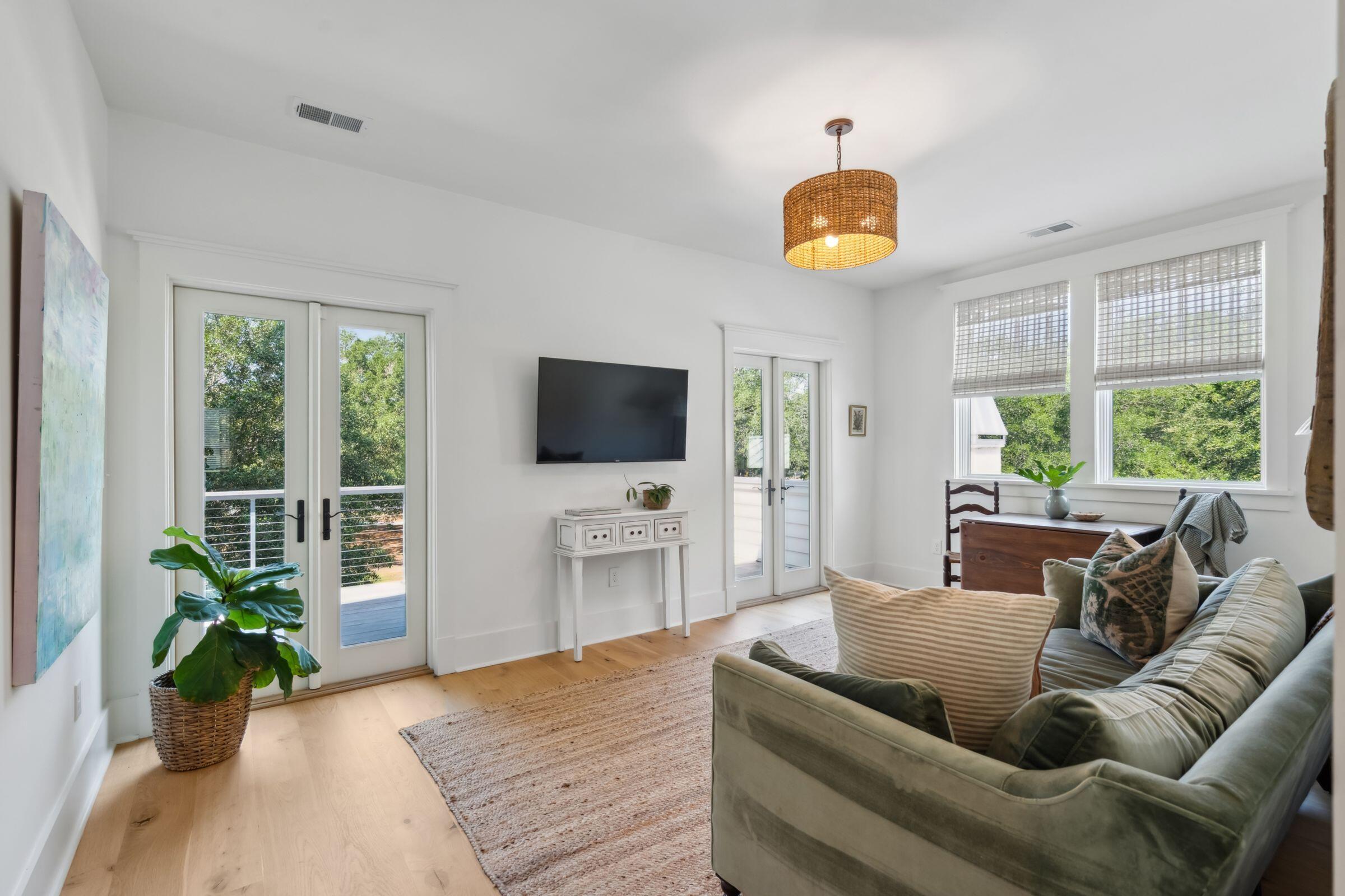 208 McCormick Street Mount Pleasant, SC 29464 - Photo 41 of 73 208McCormickSt-KeenEyeMarketing-056