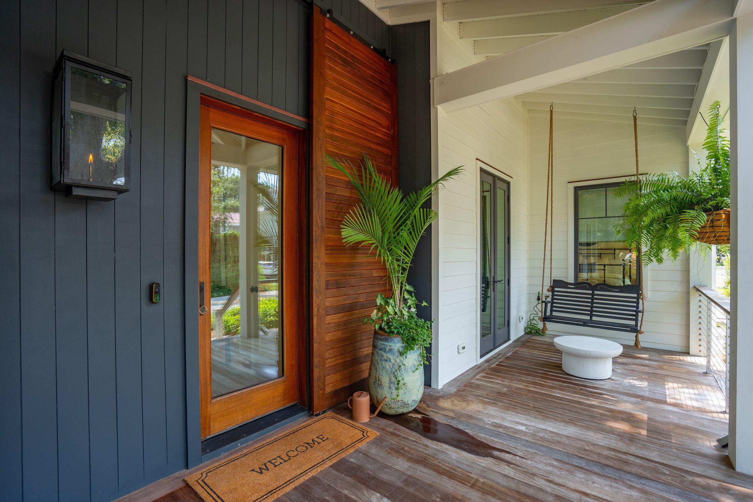 208 McCormick Street Mount Pleasant, SC 29464 - Photo 5 of 73 208McCormickSt-KeenEyeMarketing-008