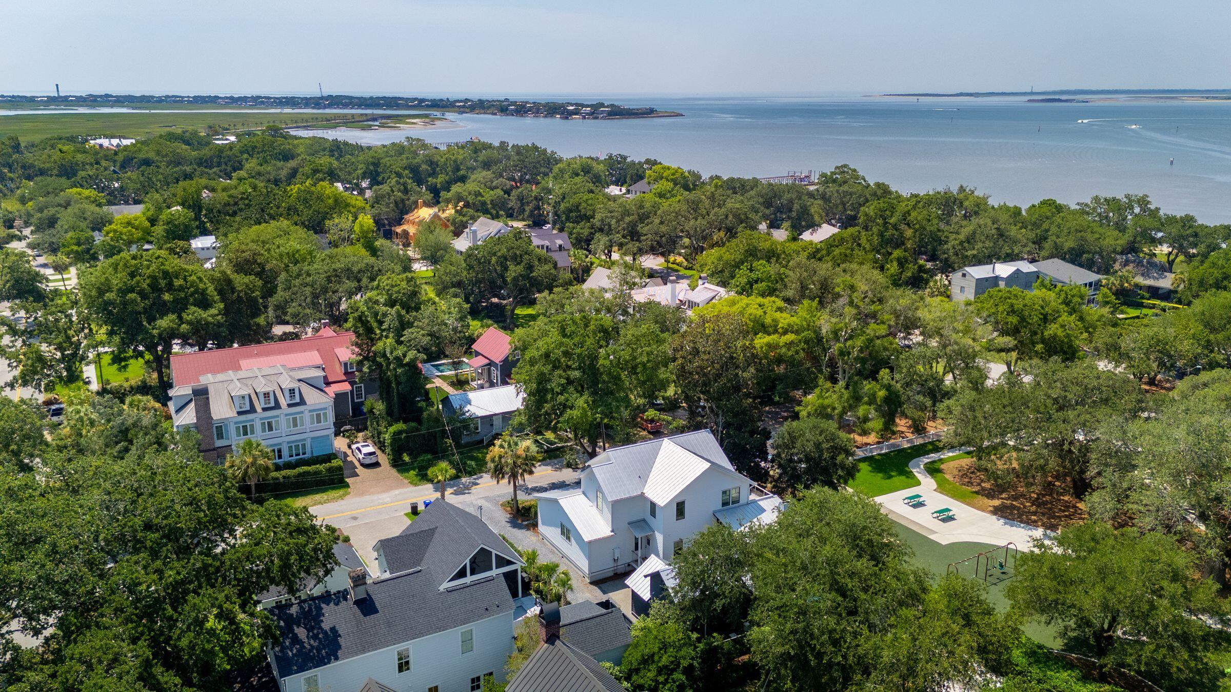 208 McCormick Street Mount Pleasant, SC 29464 - Photo 69 of 73 208McCormickSt-KeenEyeMarketing-096