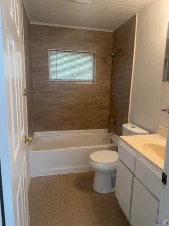 $1,200 | 211 St Malo Street, Houma, LA 70363