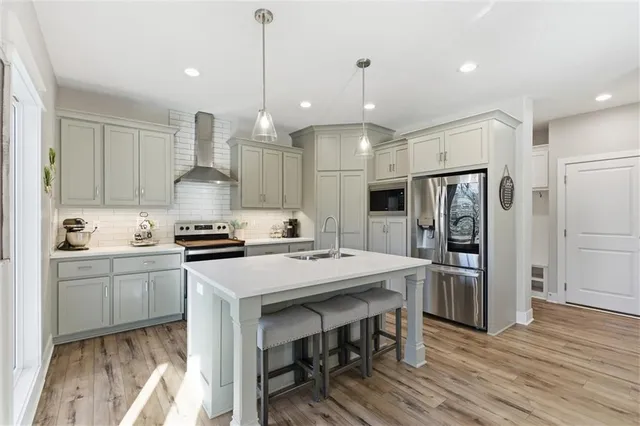 $550,000 | 308 Oak Street, Lone Jack, MO 64070