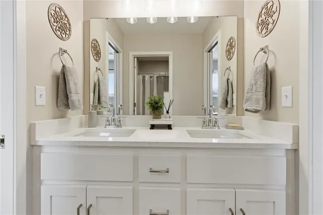 $550,000 | 308 Oak Street, Lone Jack, MO 64070