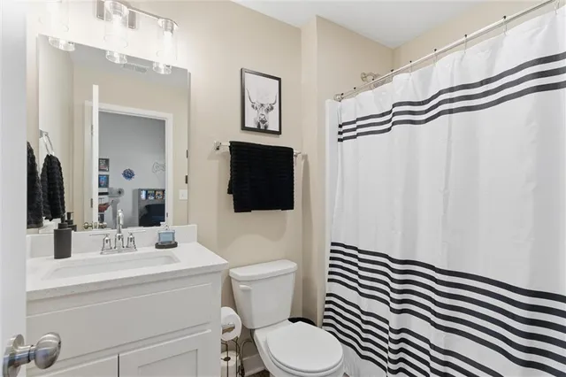 $550,000 | 308 Oak Street, Lone Jack, MO 64070