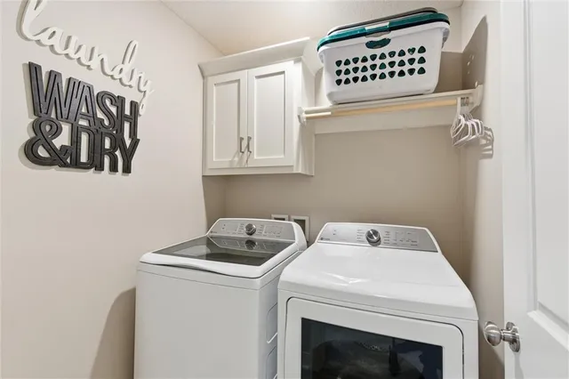 $550,000 | 308 Oak Street, Lone Jack, MO 64070