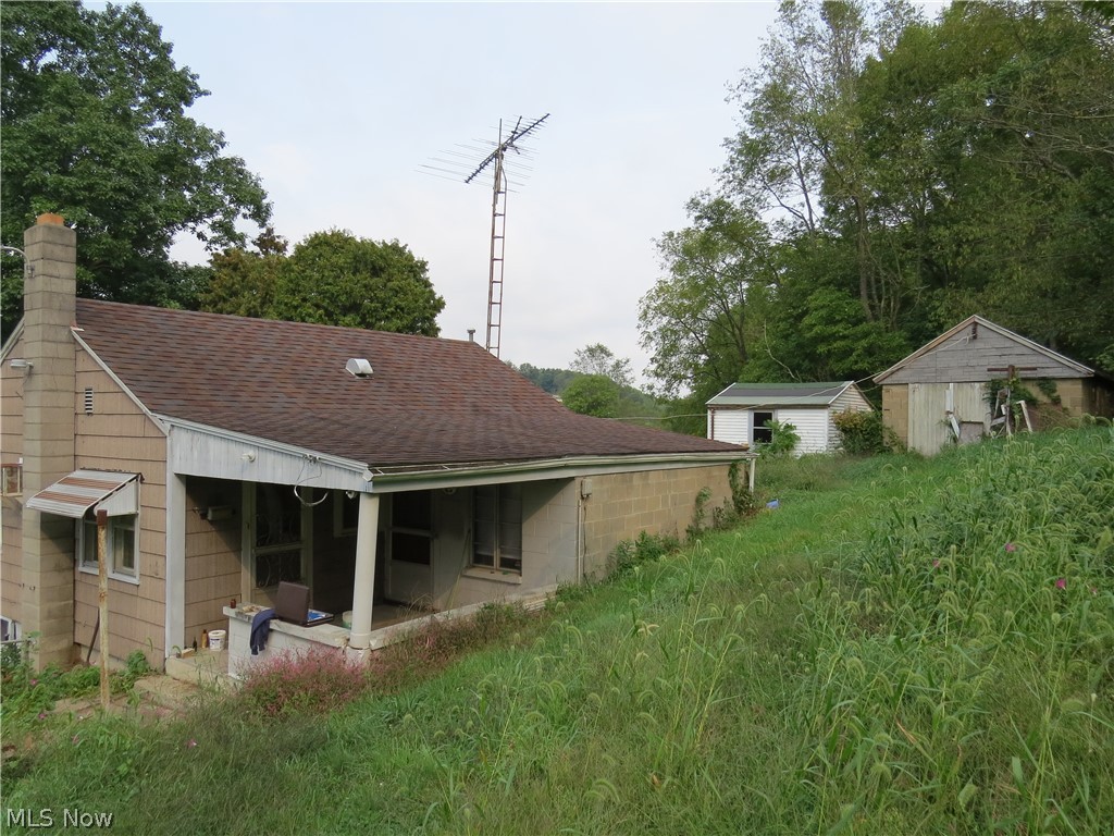 6139 Factor Road Southwest Sherrodsville, OH 44675 - Photo 5 of 20 Gallery Image 5
