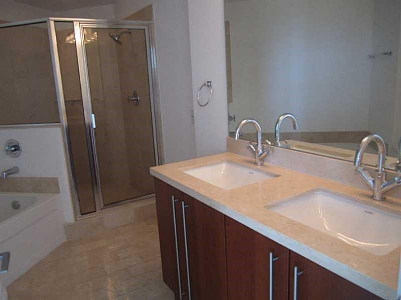 79 Southwest 12th Street, Unit 3201S Miami, FL 33130 - Photo 9 of 12 Photo 9