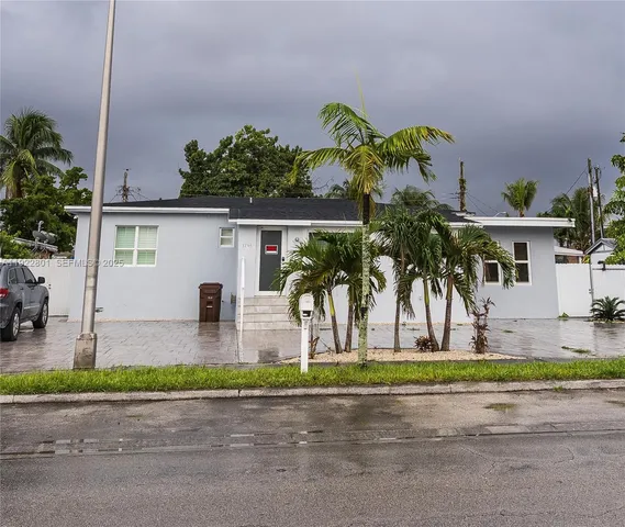$3,750 | 230 East 56th Street, Hialeah, FL 33013