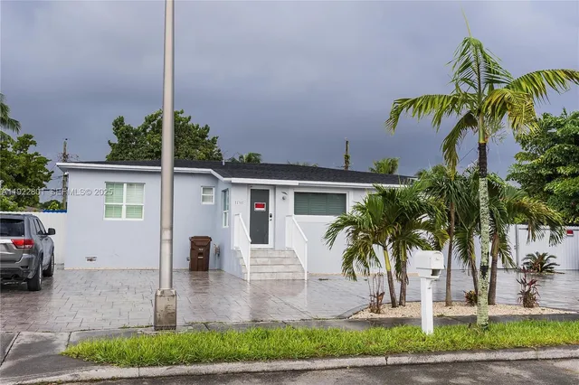 $3,750 | 230 East 56th Street, Hialeah, FL 33013