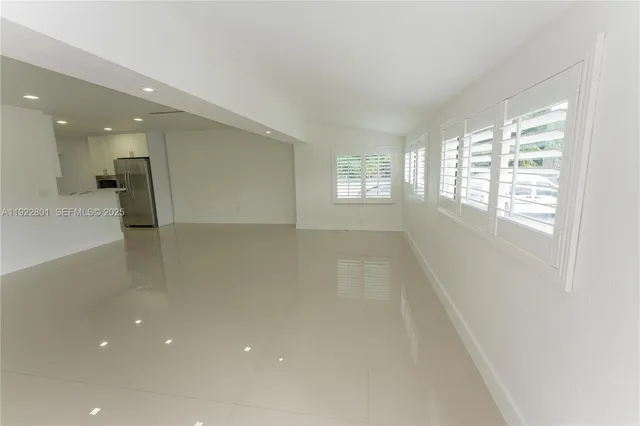 $3,750 | 230 East 56th Street, Hialeah, FL 33013