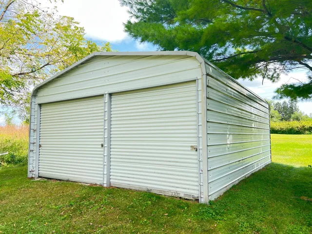 $259,900 | 505 East Farmer Street, Spring Valley, MN 55975