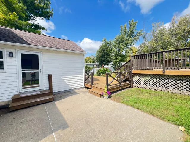 $259,900 | 505 East Farmer Street, Spring Valley, MN 55975