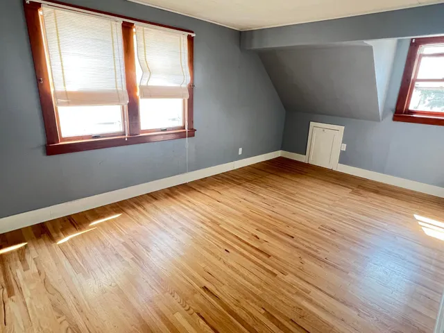 $259,900 | 505 East Farmer Street, Spring Valley, MN 55975