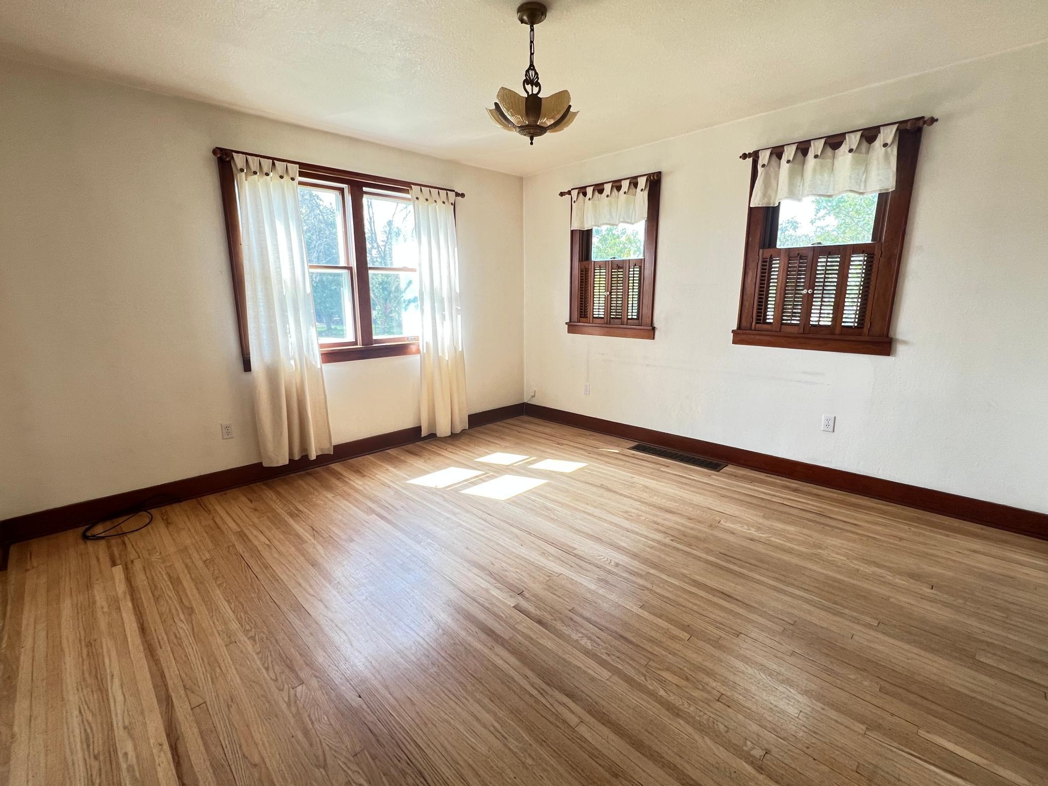 505 East Farmer Street Spring Valley, MN 55975 - Photo 8 of 16