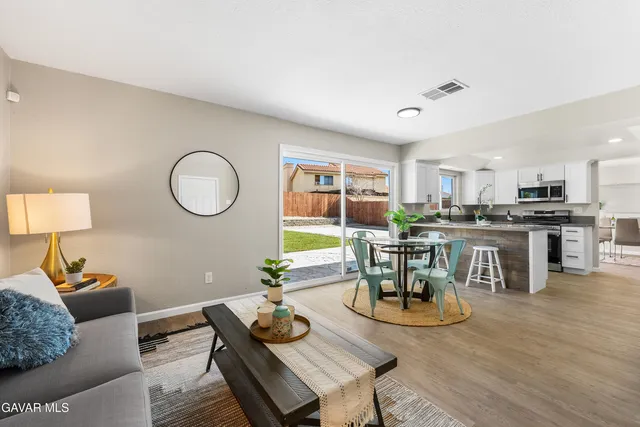 $498,900 | 37634 Duffel Street, Palmdale, CA 93552