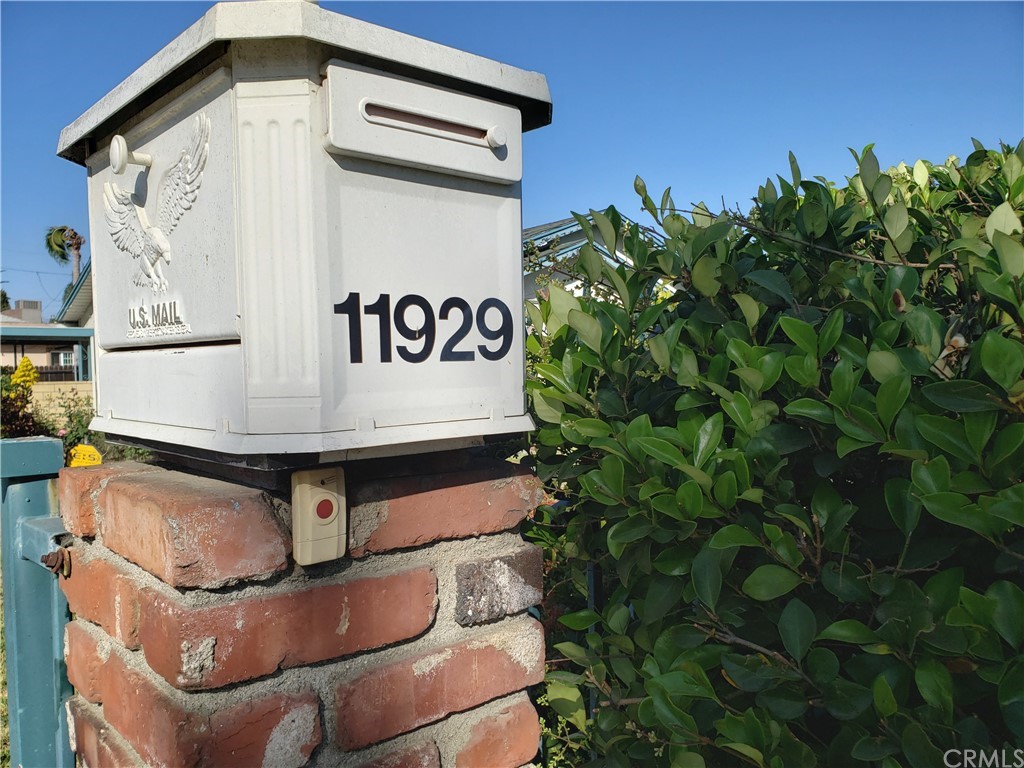 11929 Ranchito Street El Monte, CA 91732 - Photo 19 of 28 a view of entryway