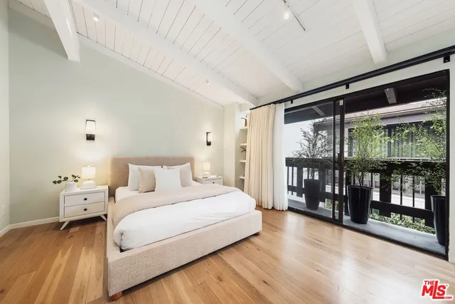 $10,500 | 831 14th Street, Unit 2, Santa Monica, CA 90403