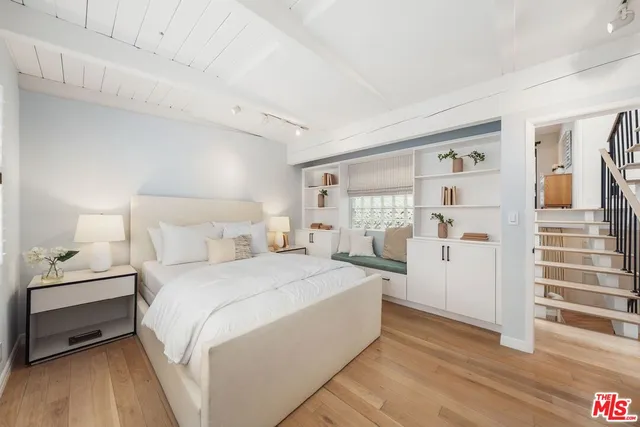 $10,500 | 831 14th Street, Unit 2, Santa Monica, CA 90403