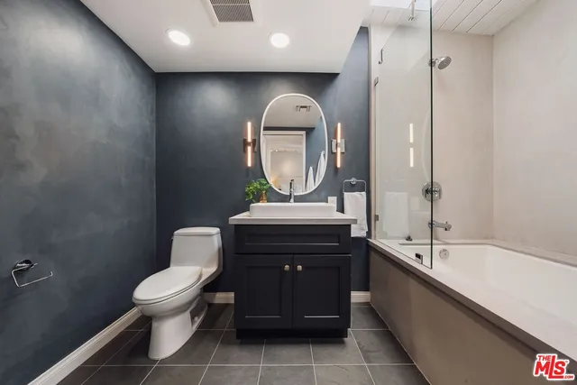 $10,500 | 831 14th Street, Unit 2, Santa Monica, CA 90403