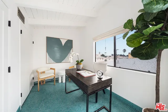 $10,500 | 831 14th Street, Unit 2, Santa Monica, CA 90403