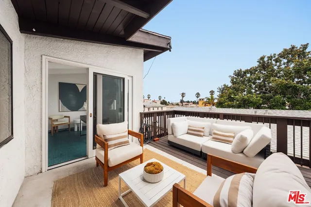 $10,500 | 831 14th Street, Unit 2, Santa Monica, CA 90403