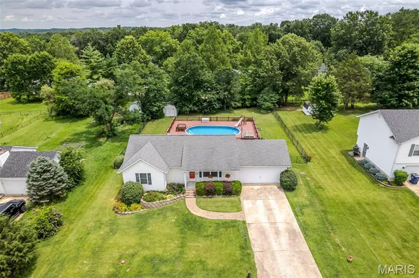 $310,000 | 7712 Meadow View Circle, Union, MO 63084