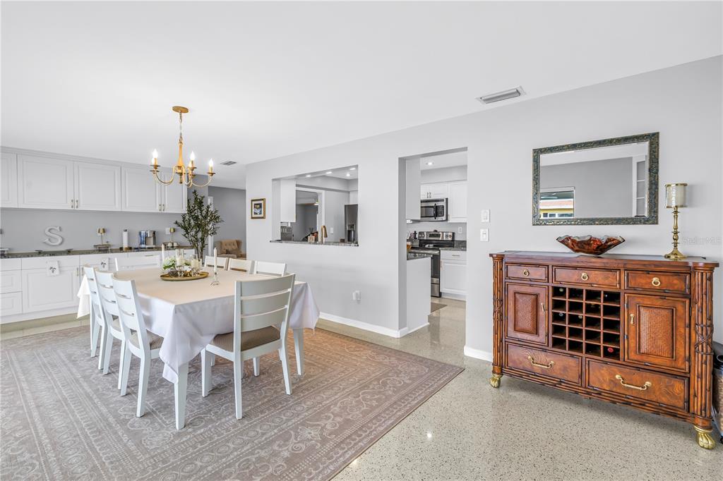 14546 Anchorage Circle Seminole, FL 33776 - Photo 30 of 88