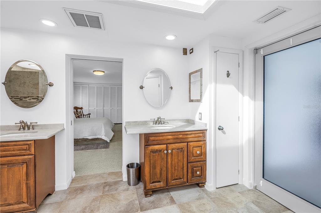 14546 Anchorage Circle Seminole, FL 33776 - Photo 38 of 88