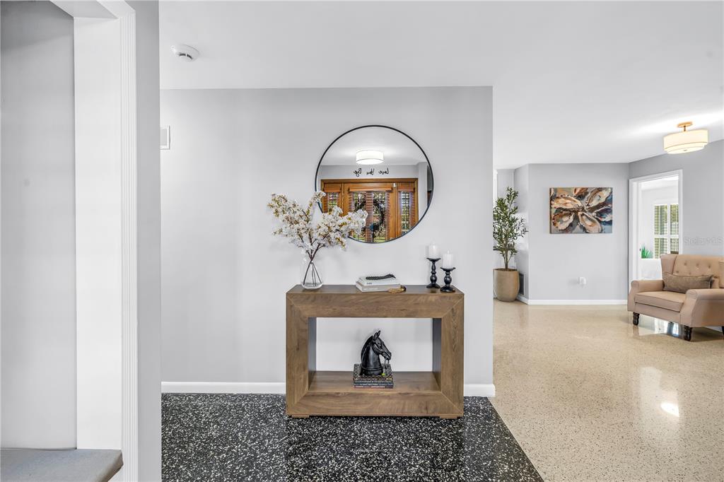 14546 Anchorage Circle Seminole, FL 33776 - Photo 6 of 88