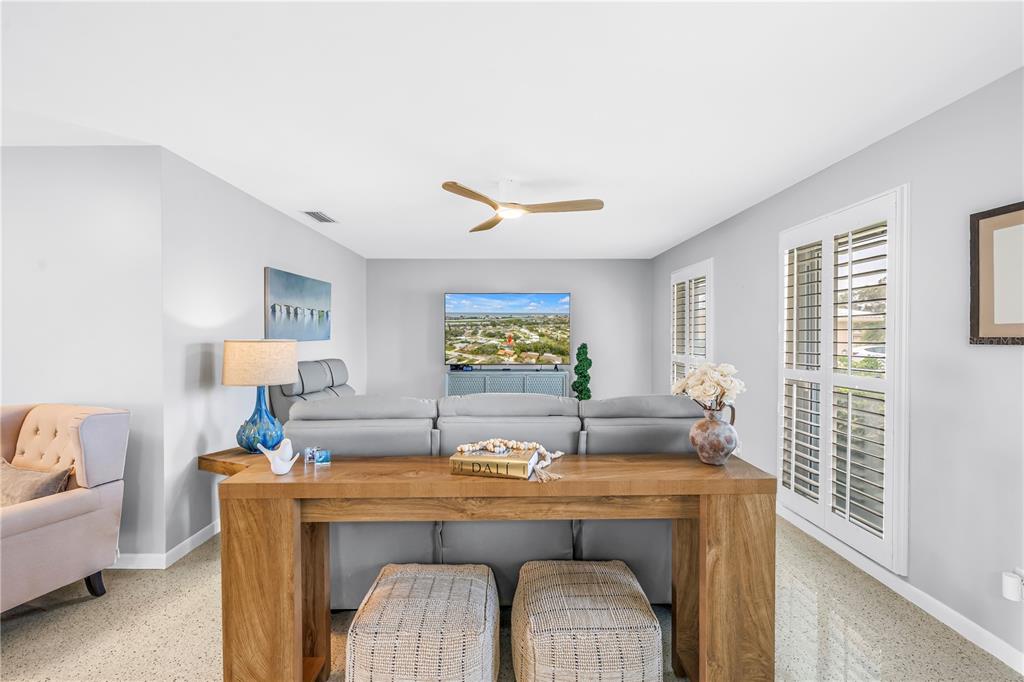 14546 Anchorage Circle Seminole, FL 33776 - Photo 9 of 88