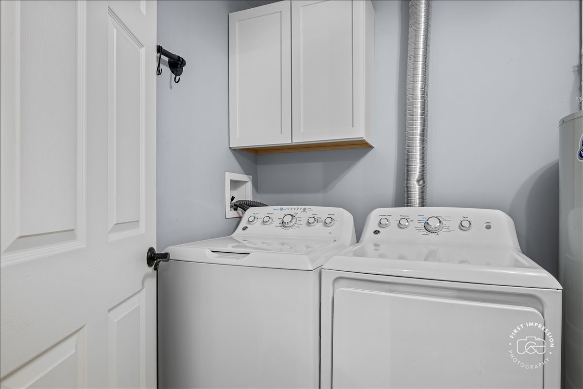 422 Acushnet Street Elgin, IL 60124 - Photo 10 of 18
