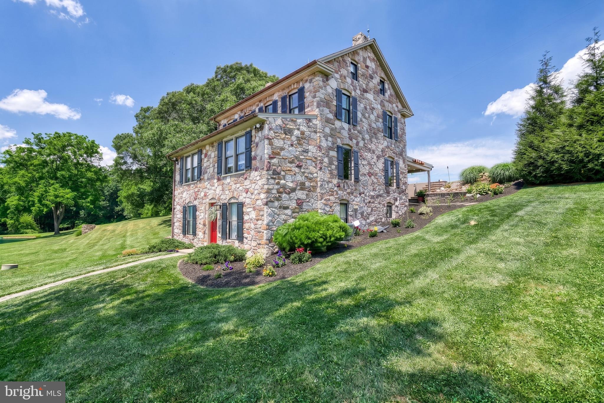 2415 Clearview Lane Spring Grove, PA 17362 - Photo 5 of 149