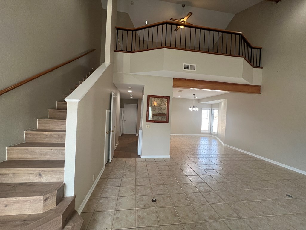 805-139 Highway 534 Loop Kerrville, TX 78028 - Photo 7 of 28 a view of entryway with a front door