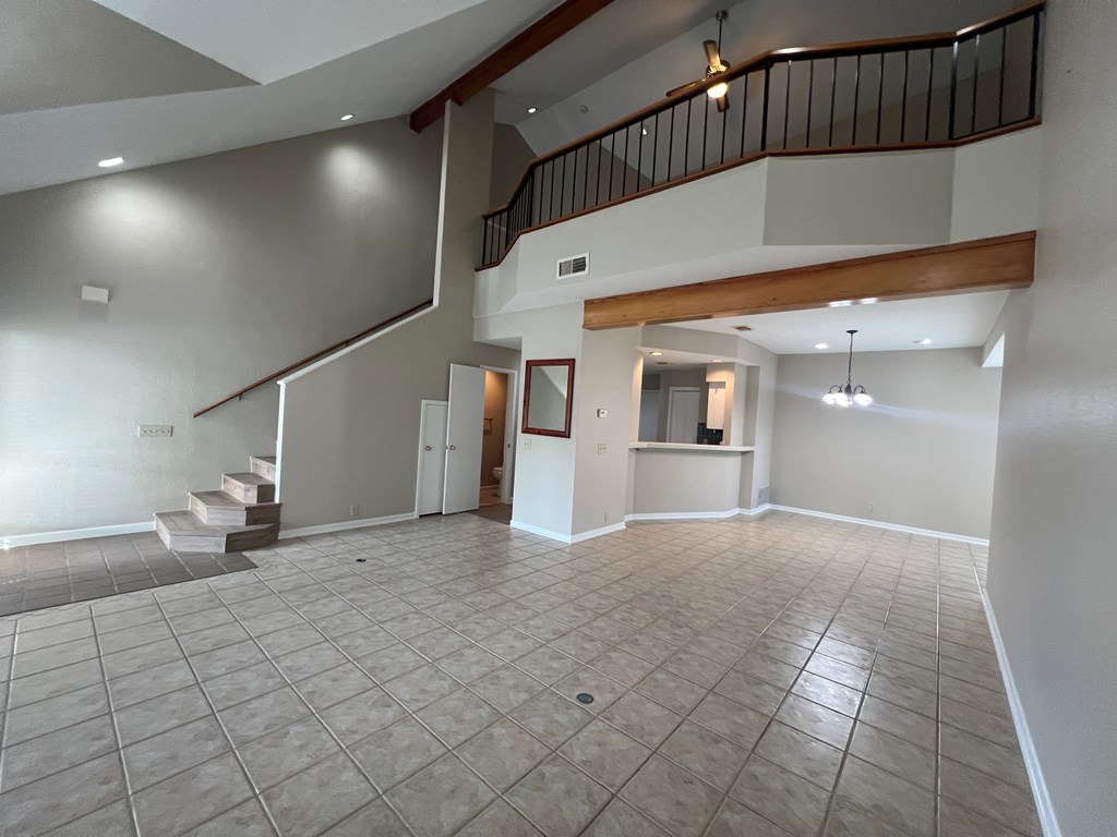 805-139 Highway 534 Loop Kerrville, TX 78028 - Photo 8 of 28 a view of a building