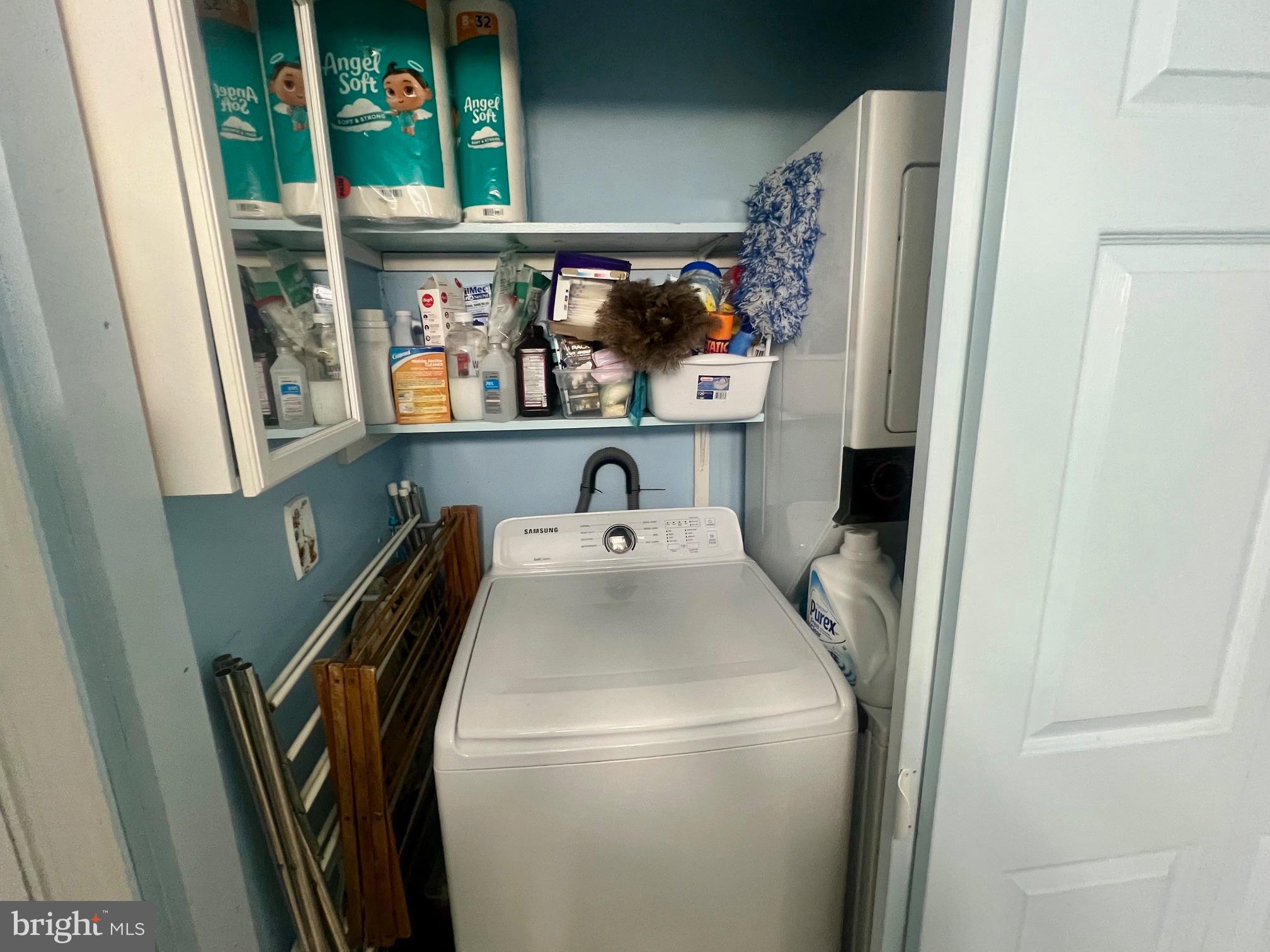 60 Nottingham Lane Berlin, MD 21811 - Photo 18 of 38 a utility room with dryer and washer