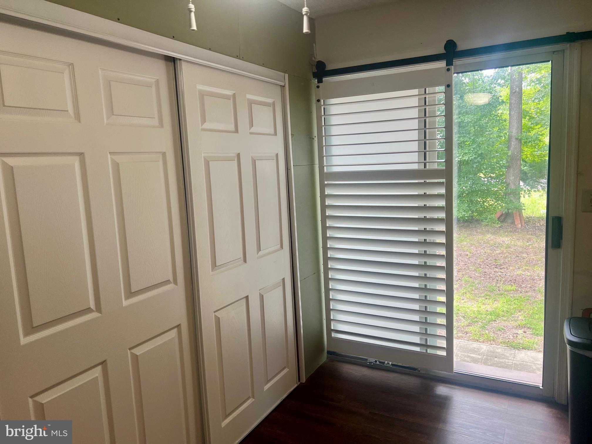 60 Nottingham Lane Berlin, MD 21811 - Photo 19 of 38 a view of a bathroom with wooden floor