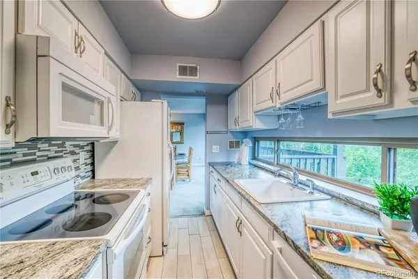 $649,900 | 2510 Ryan Gulch Road, Unit 2512, Silverthorne, CO 80498