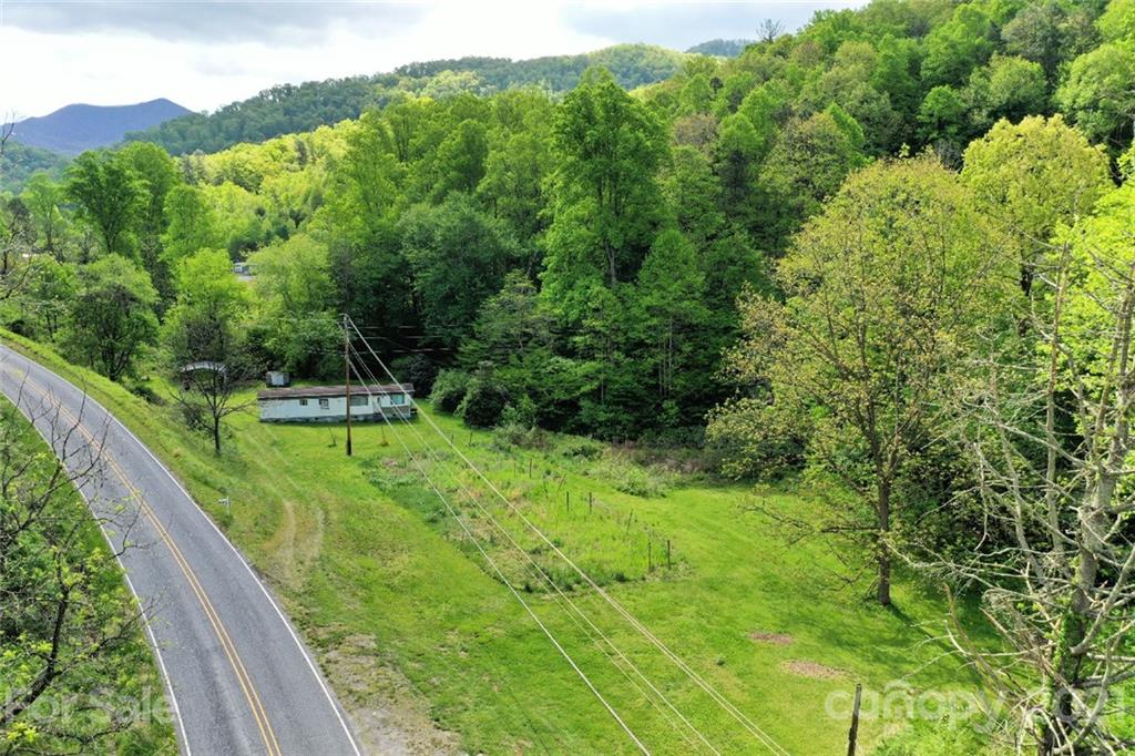 122 Racking Cove Road Sylva, NC 28779 - Photo 4 of 7 Gallery Image 4