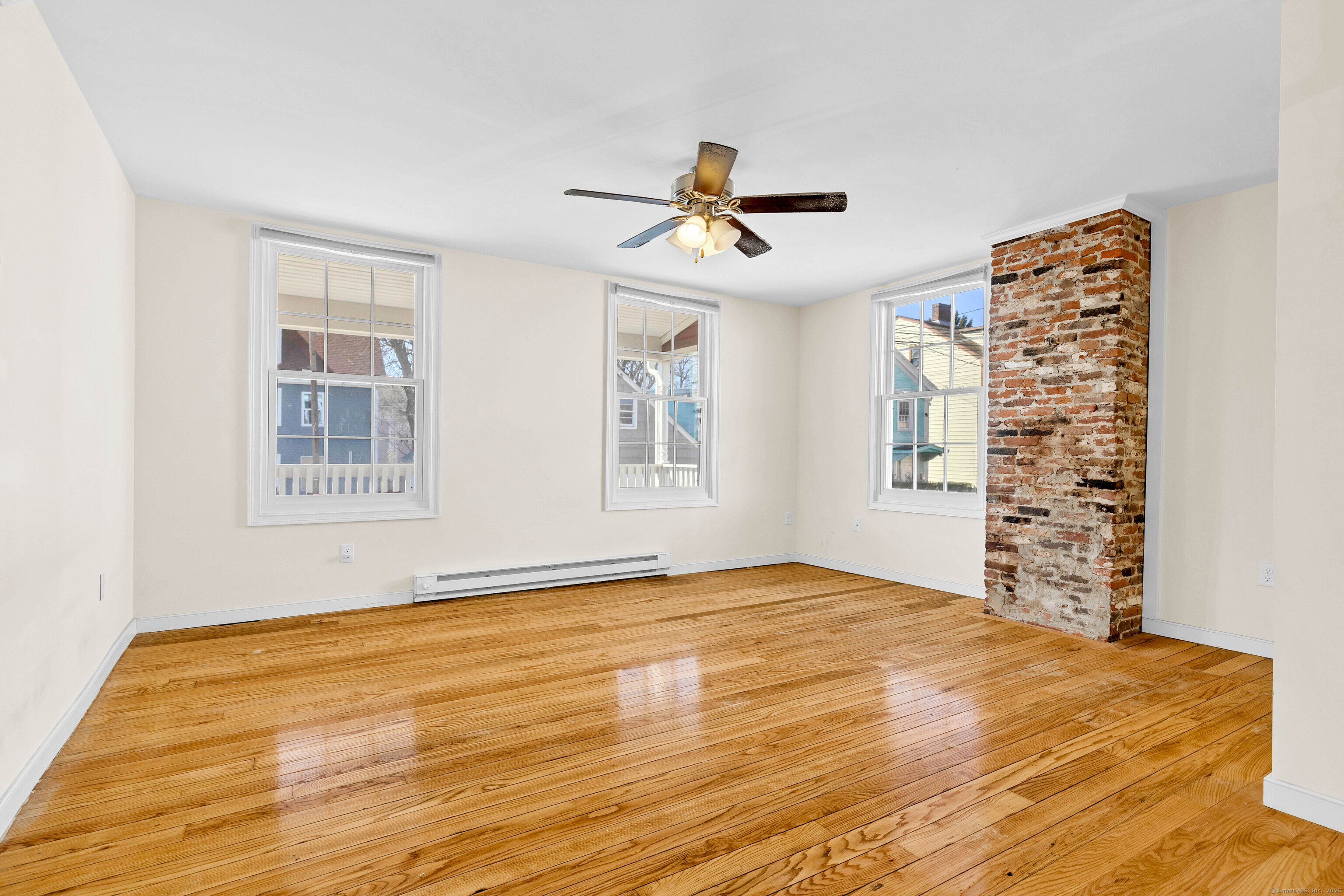 9 Brewer Street New London, CT 06320 - Photo 32 of 40