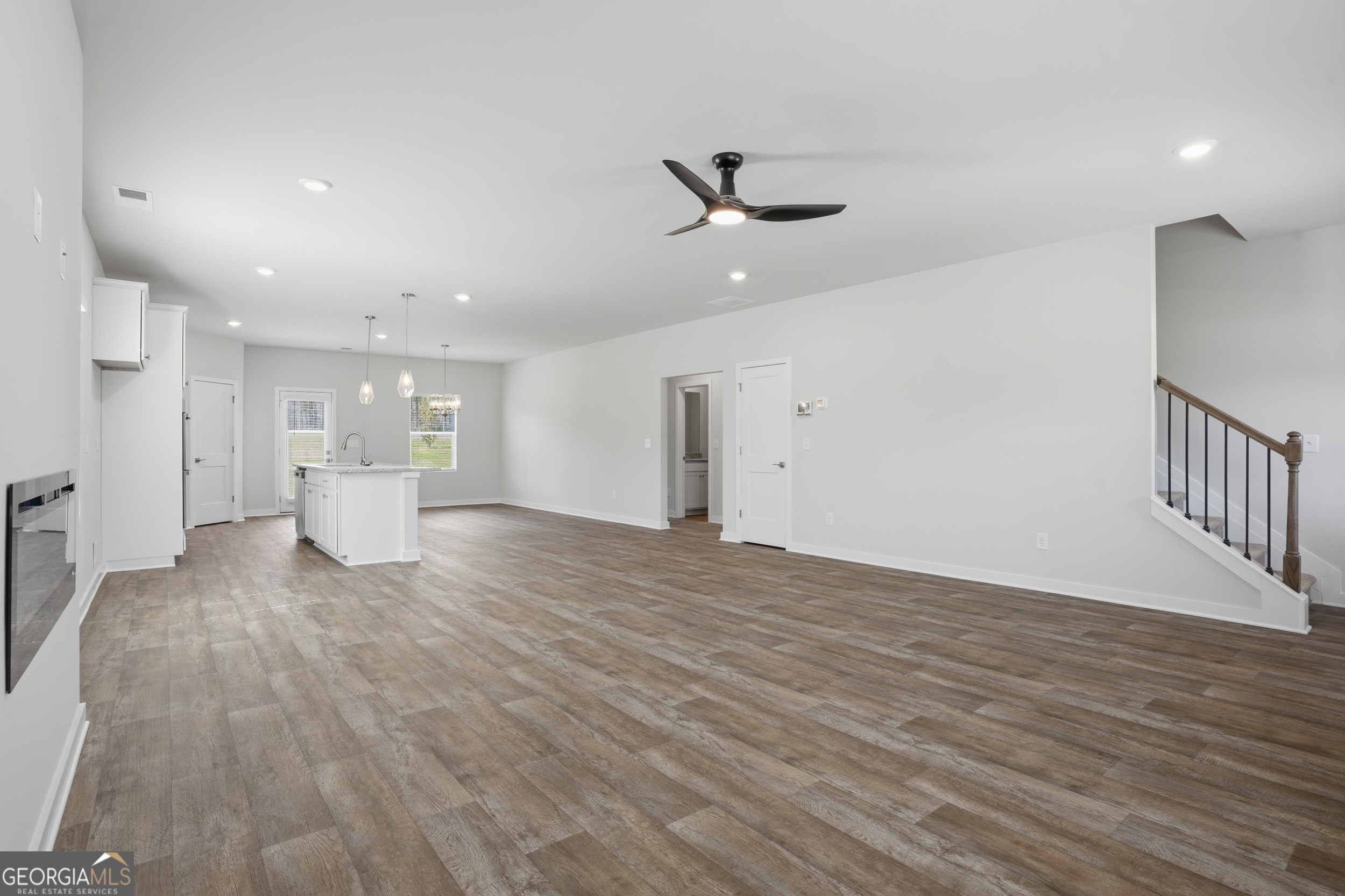 333 Jarrett Street Fairburn, GA 30213 - Photo 10 of 62