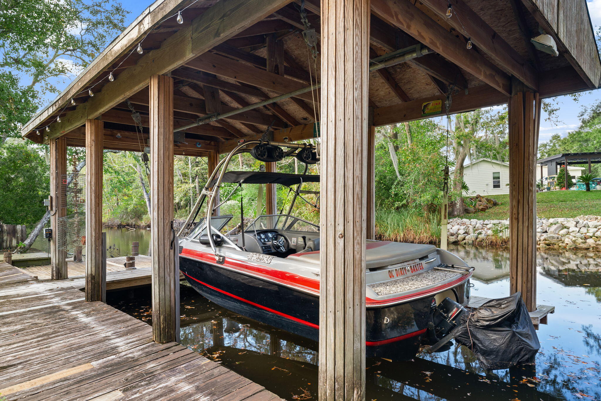 110 Rodney Drive Freeport, FL 32439 - Photo 47 of 58 Boat Lift