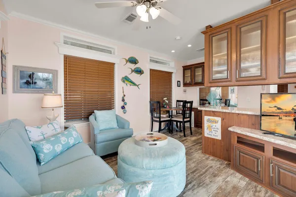 $132,500 | 1361 Overseas Highway, Unit IO, Marathon, FL 33050