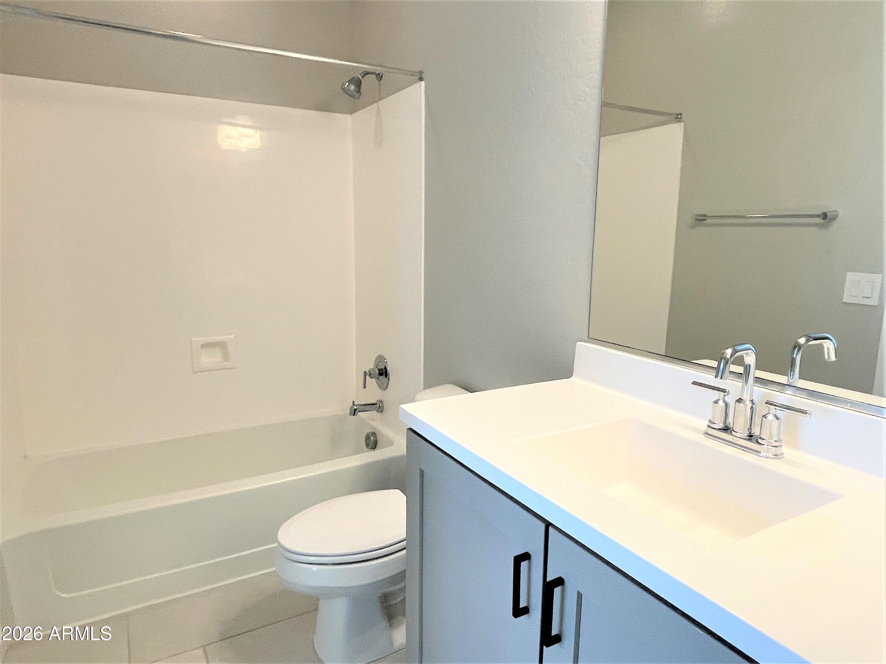 901 South Smith Road, Unit 1047 Tempe, AZ 85281 - Photo 18 of 20 IMG_5967