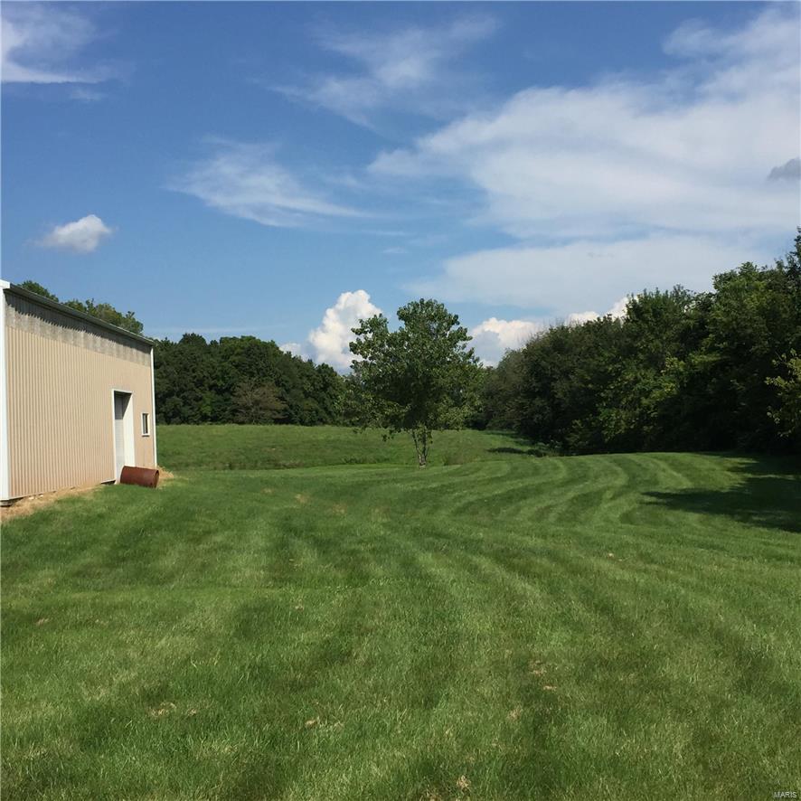 330 Troy O'Fallon Road Troy, IL 62294 - Photo 20 of 49